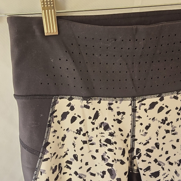 Athleta women S printed stealth tru-cool capri leggings athletic wear high rise, - Picture 6 of 12